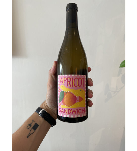 Apricot Sandwich Wine 2022